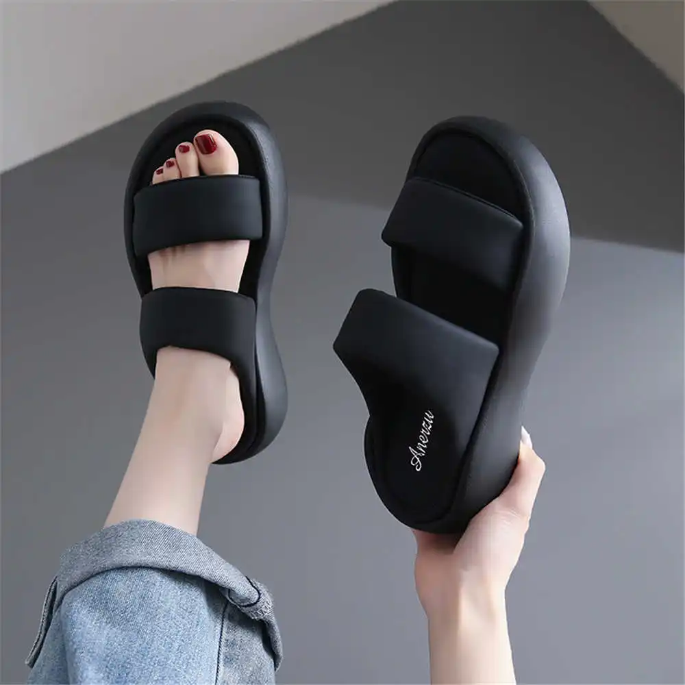 Size 39 Strips Summer Shoes Sa - Aquatic Sports Teams review and price