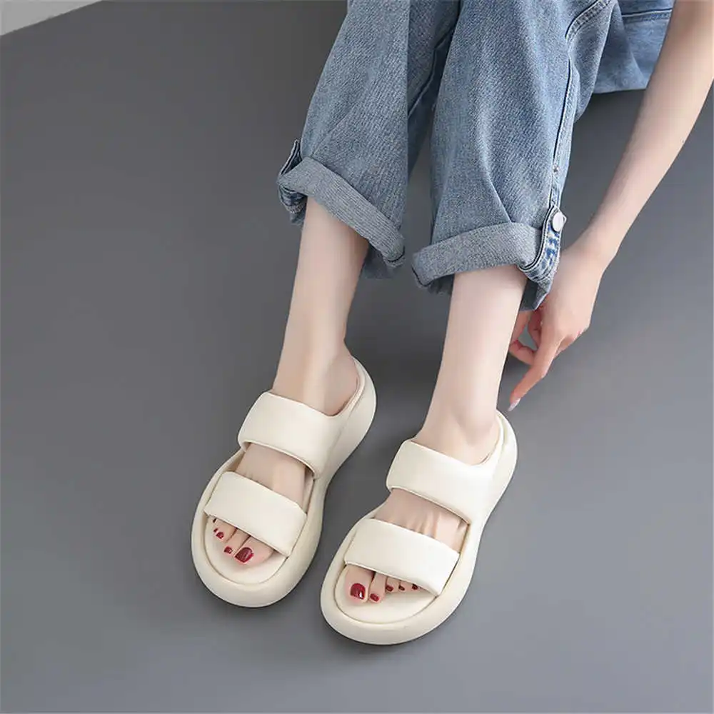 Size 39 Strips Summer Shoes Sa - Aquatic Sports Teams review and price